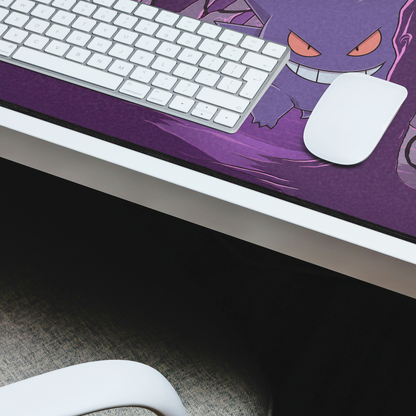 Izzis_Playmat_10_DeskMat_L_Closeup_Master_Mockup.png